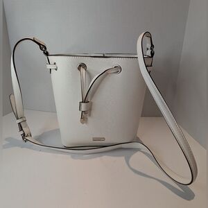 Like New Chaps Elegant White Bucket Bag